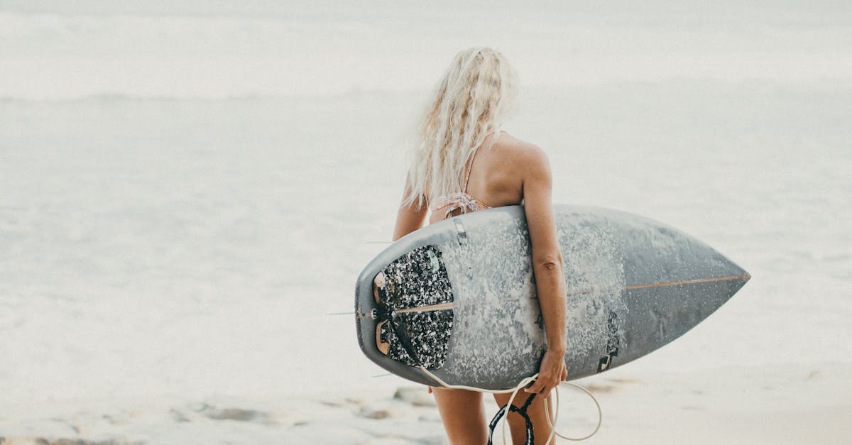 Understanding Surfboard Types for Beginners
